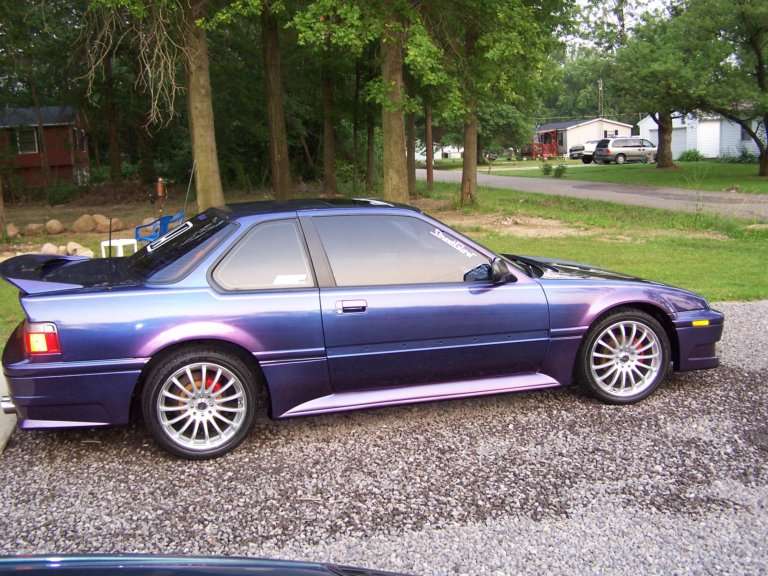 This Honda was painted using our Blue Purple flip paint kameleon pearl pigment.