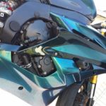 4779BG-chameleon-pearl-super-bike-close up